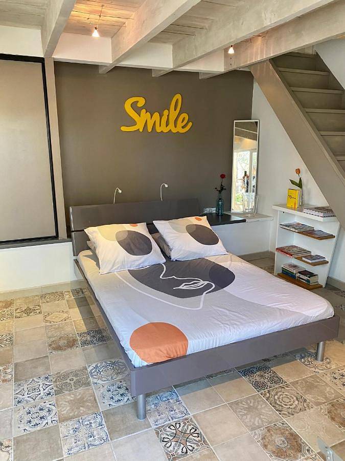 One-Bedroom House in Villeneuve-lès-Avignon, Région de Nîmes