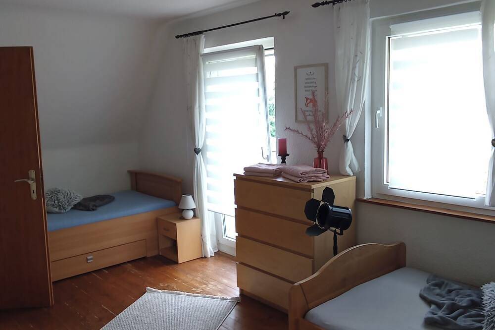 Ferienhaus Fuchs&Hase; für alle, die Ruhe und Privatsphäre in der Natur suchen in Hamm (Rheinland-Pfalz), Altenkirchen & Umgebung