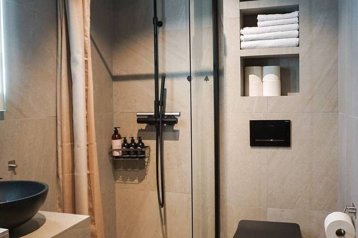 Ganze Wohnung, Modern One-Bedroom Apartment in Henningsvær, Vågan