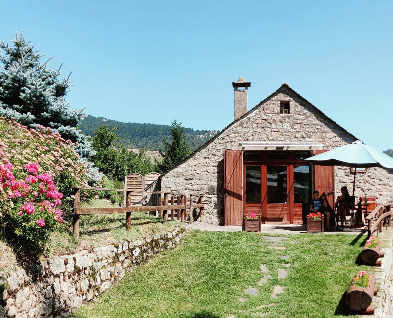 Gîte de séjour "Le Millepertuis" in Le Pont-de-Montvert, Parc national des Cévennes