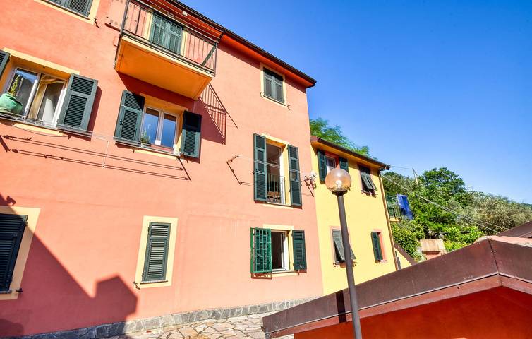 Ferienhaus für 4 Personen in Avegno