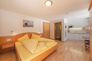 Holiday Apartment for 2 People in Samnaun, Grisons, Photo 4