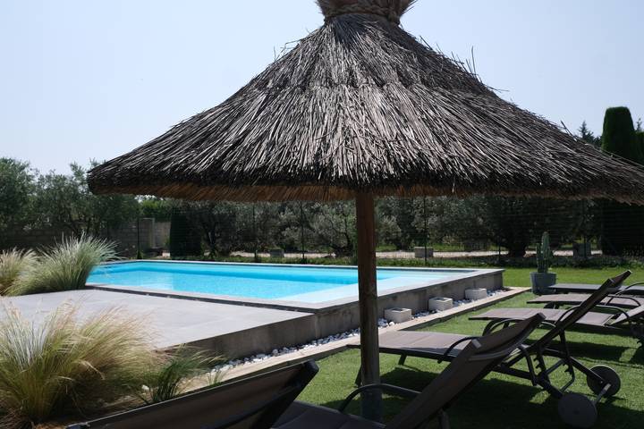 Location de vacances pour 8 personnes, avec jardin à Barbentane - 2