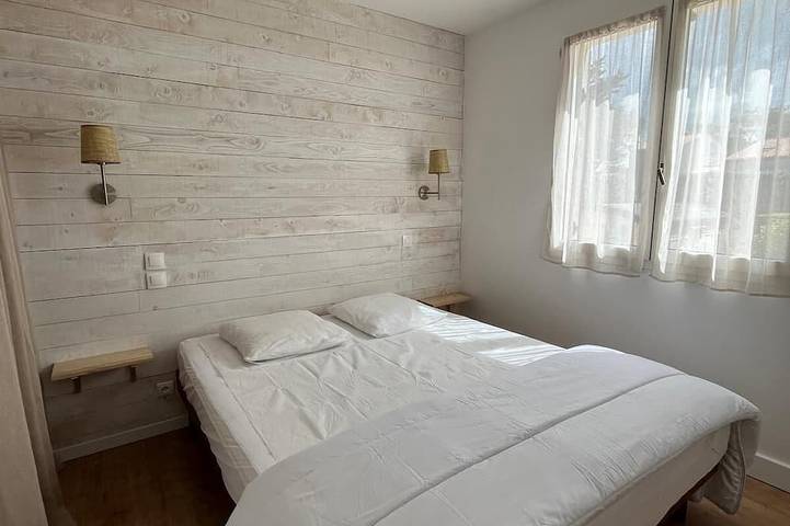 Location de vacances pour 10 personnes, avec jardin dans Plage de La Sauzaie - 2