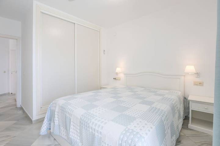 Las Americas - Wonderful beachfront flat with shared pool and Free WiFi in Urbasur, Isla Cristina