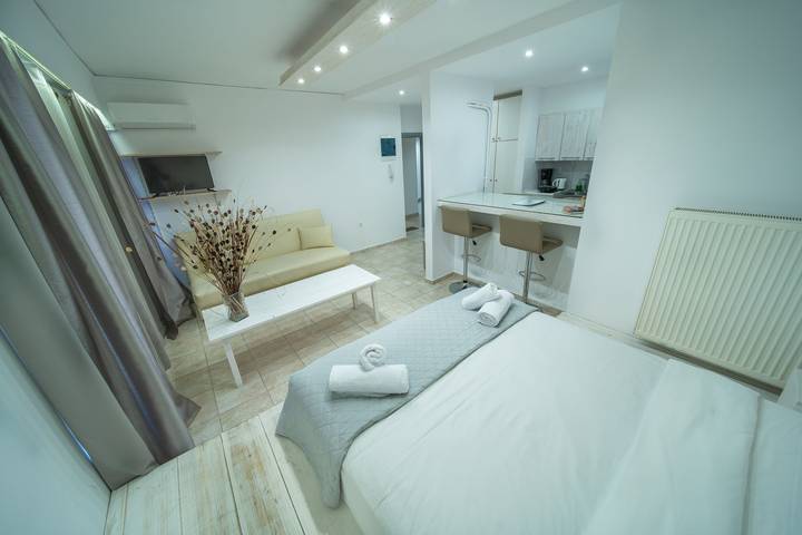 Studio für 3 Personen, mit Terrasse, kinderfreundlich in Heraklion