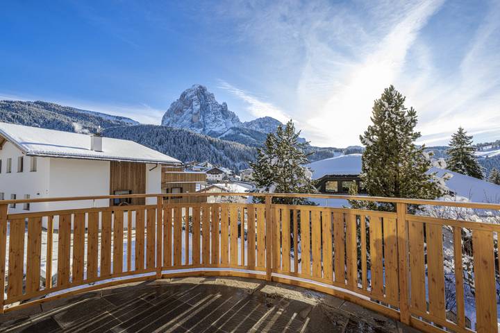Ferienwohnung für 3 Personen, mit Balkon in Wolkenstein