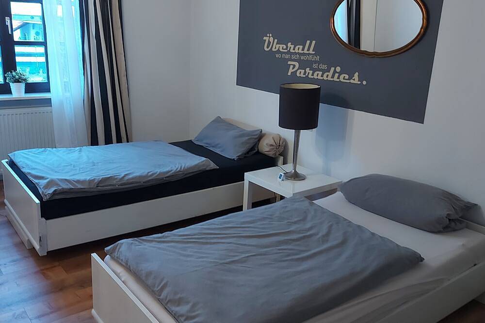 Ganze Wohnung, \"Einzigartiges Apartment mit 2 Schlafzimmern und Wallbox für E-Auto\" in St. Ingbert, Saarpfalz-Kreis