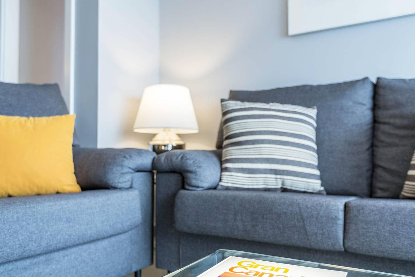 Geheel appartement, Appartement "Teresita Mogamar Beachfront" naast het strand met uitzicht op zee in Puerto de Mogan, Lomo Quiebre