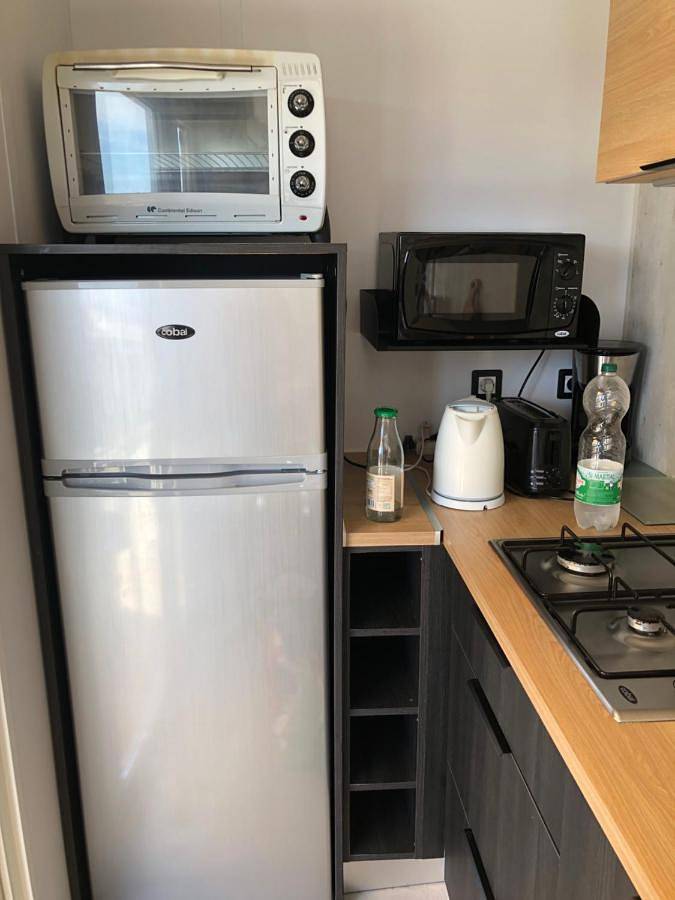 Camping pour 6 personnes, avec sauna et piscine ainsi que vue et terrasse, animaux acceptés à Sète - 2