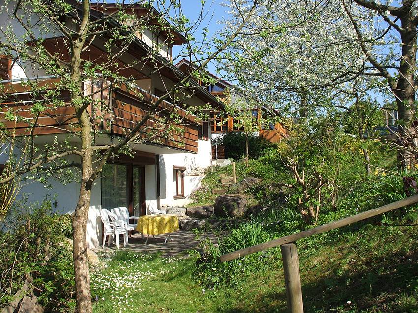 Ganze Ferienwohnung, Ferienhaus Steiger - Ferienwohnung B, 100qm, 2 Schlafzimmer, max. 5 Personen in Meersburg, Region Bodensee-Oberschwaben