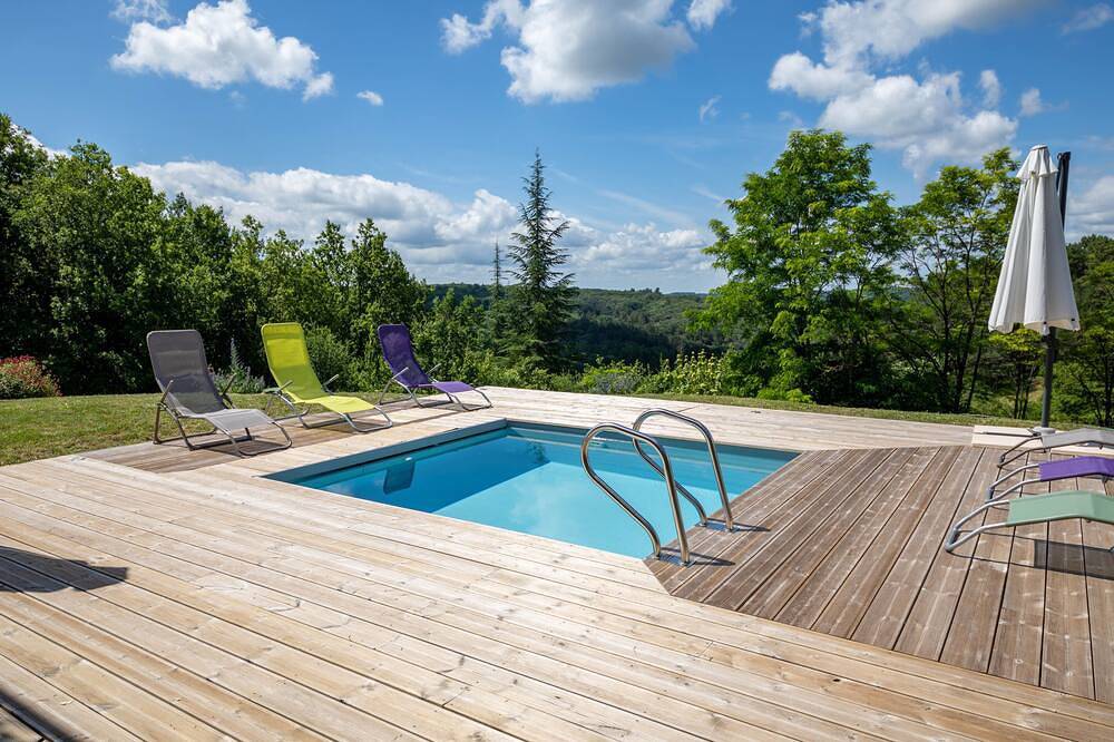 Eco-lodge, gite 3* pour 8 personnes avec piscine in Plazac, Périgord Noir