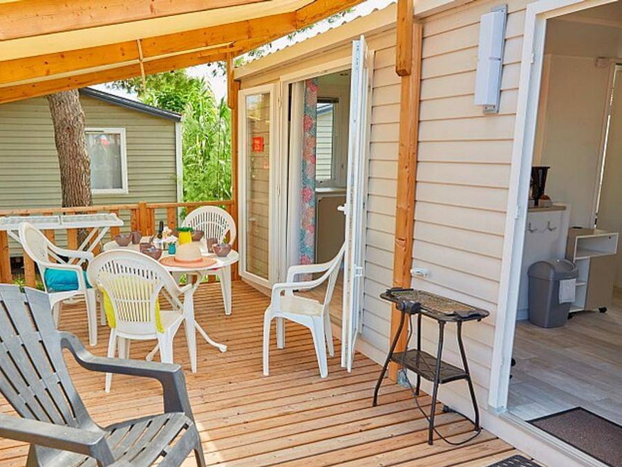 Camping Via Romana  - Mobile home 5 persons - Mobile-home | Comfort Xl | 2 Bedrooms | 5 Pers. | Raised terrace | Air conditioning in Prunelli-di-Fiumorbo, Parc naturel régional de Corse