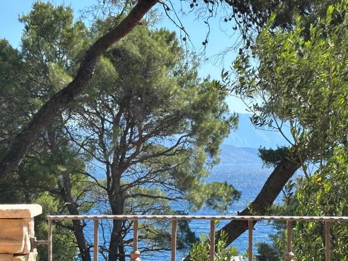 Maison d’hôte pour 5 personnes, avec piscine ainsi que vue et jardin dans Hvar - 4