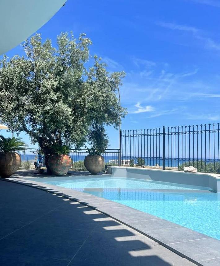 Ferienhaus für 2 Personen, mit Pool und Garten