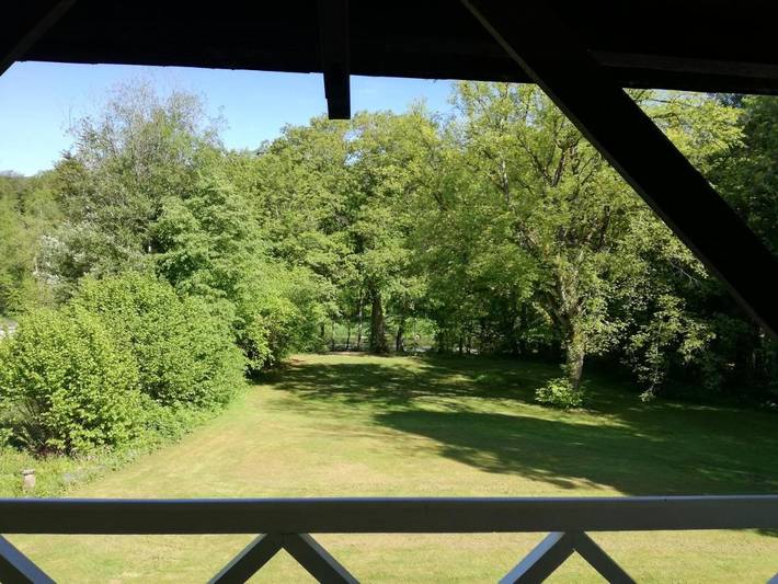 Location de vacances pour 8 personnes, avec vue et jardin, animaux acceptés à Chiny - 3