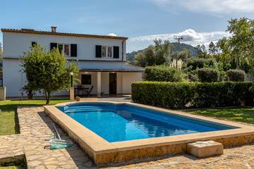 Chalet in Pollença, Serra de Tramuntana für 4 