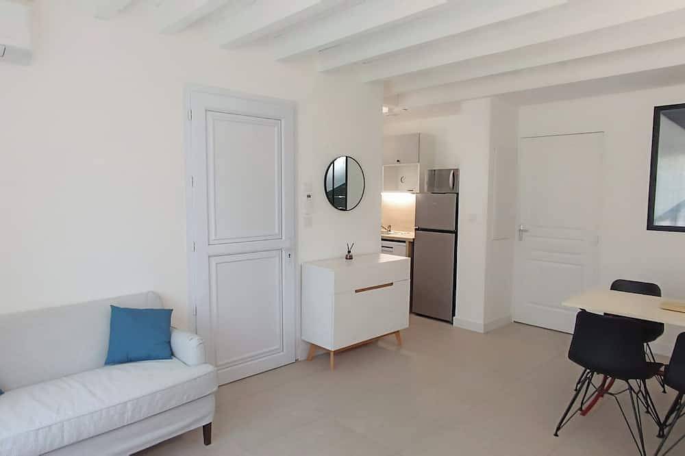 Quiet house with 2 bedrooms and garden. 25 minutes from the beaches. in Gallargues-le-Montueux, Costa mediterránea (Francia)