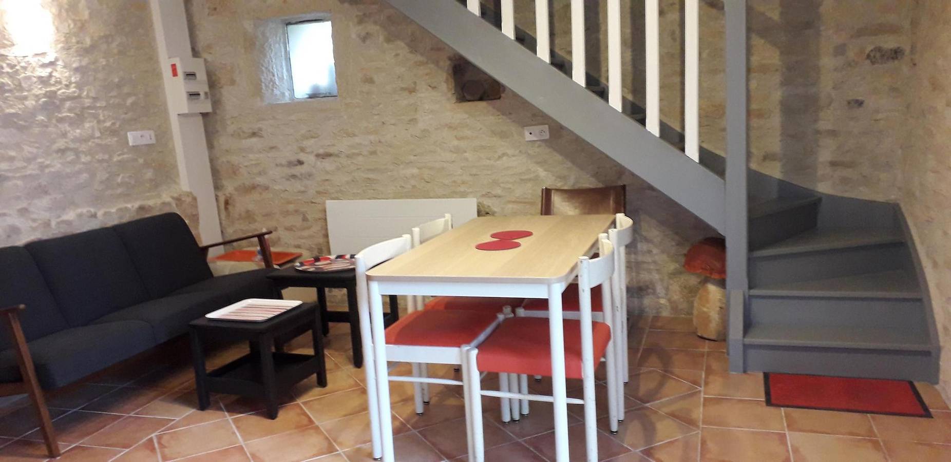 Casa de huéspedes para 3 personas con piscina in Cahors, Lot
