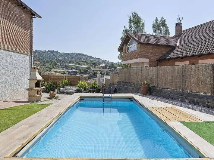 Appartement de vacances pour 3 personnes, avec piscine ainsi que jardin et terrasse - 1