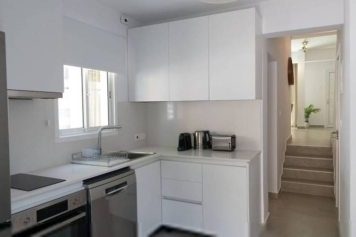 Gîte pour 8 personnes, avec piscine à Paphos (ville) - 2