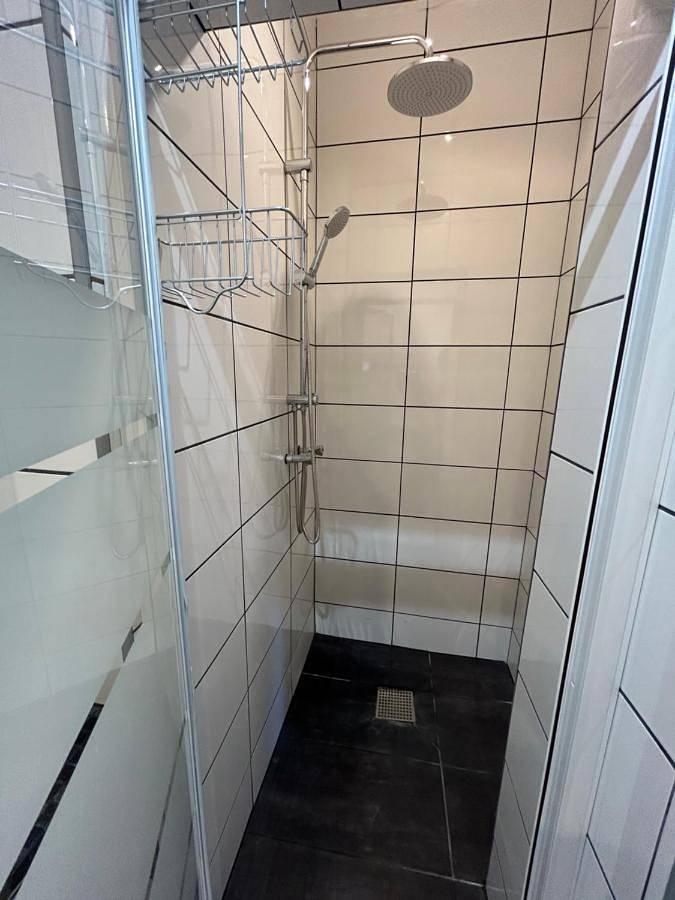 Appartement entier, One-Bedroom Apartment in Villeneuve-le-Roi, Val-de-Marne