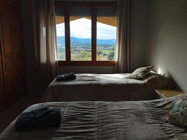 Gîte pour 7 personnes, avec balcon et vue dans Terra Alta - 4