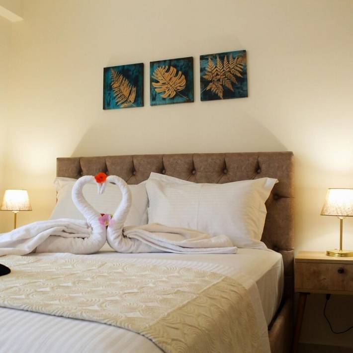 Gîte pour 6 personnes, avec jardin et terrasse, adapté aux familles à Calamata - 3