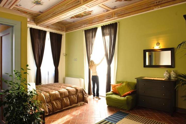 Bed and breakfast per 3 persone, con balcone e giardino - 1