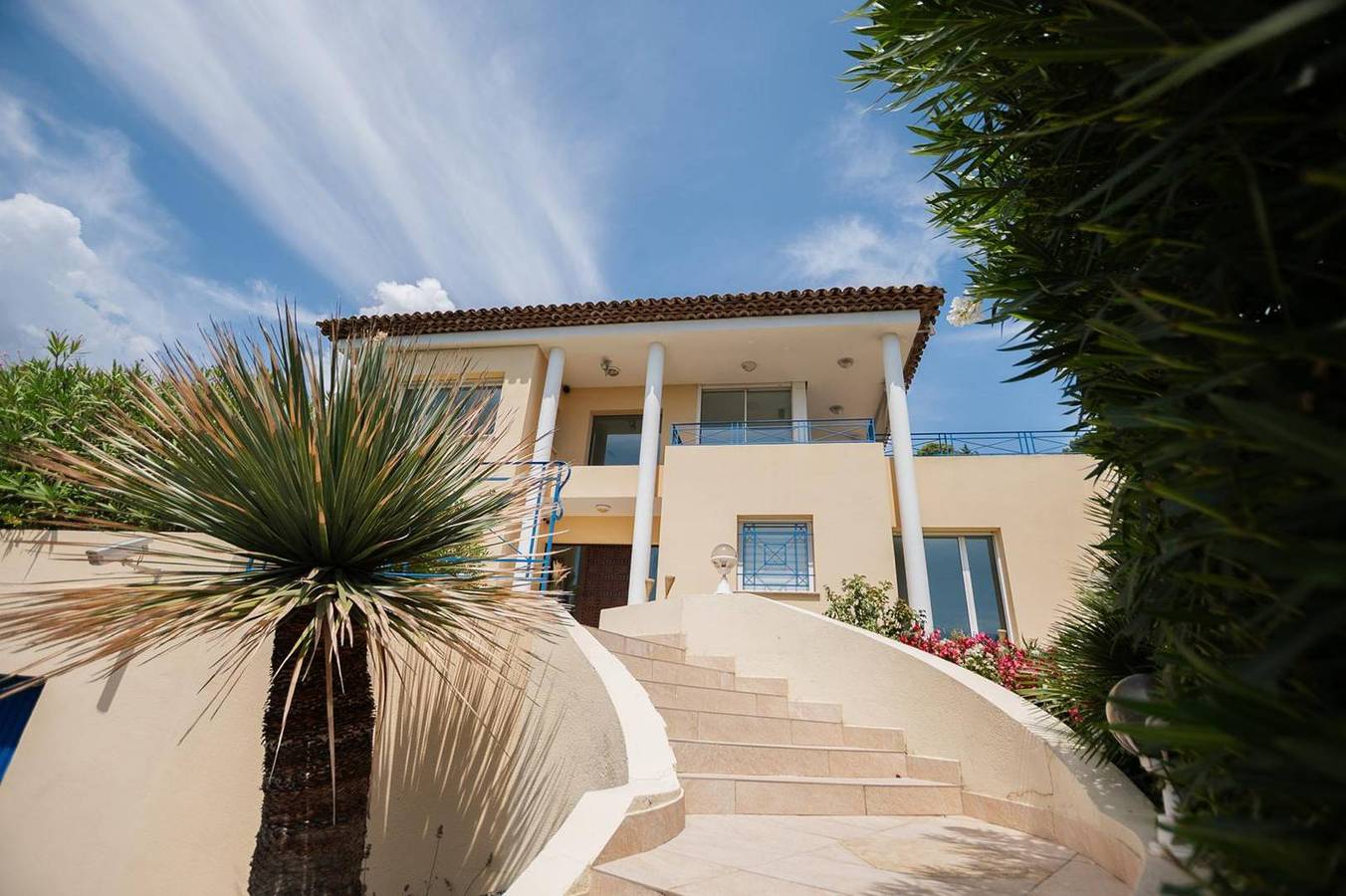 Ganze Ferienwohnung, Magnificent villa in Mougins with sea views in Mougins, Cannes und Umgebung