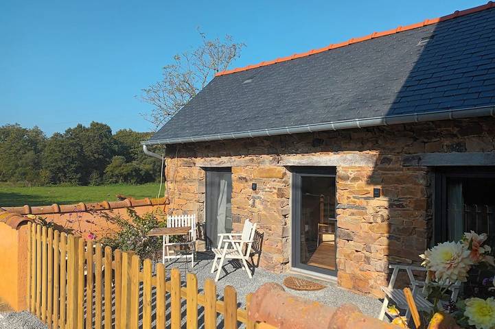 Location de vacances pour 3 personnes, avec Terrasse et Jardin à Grand-Fougeray