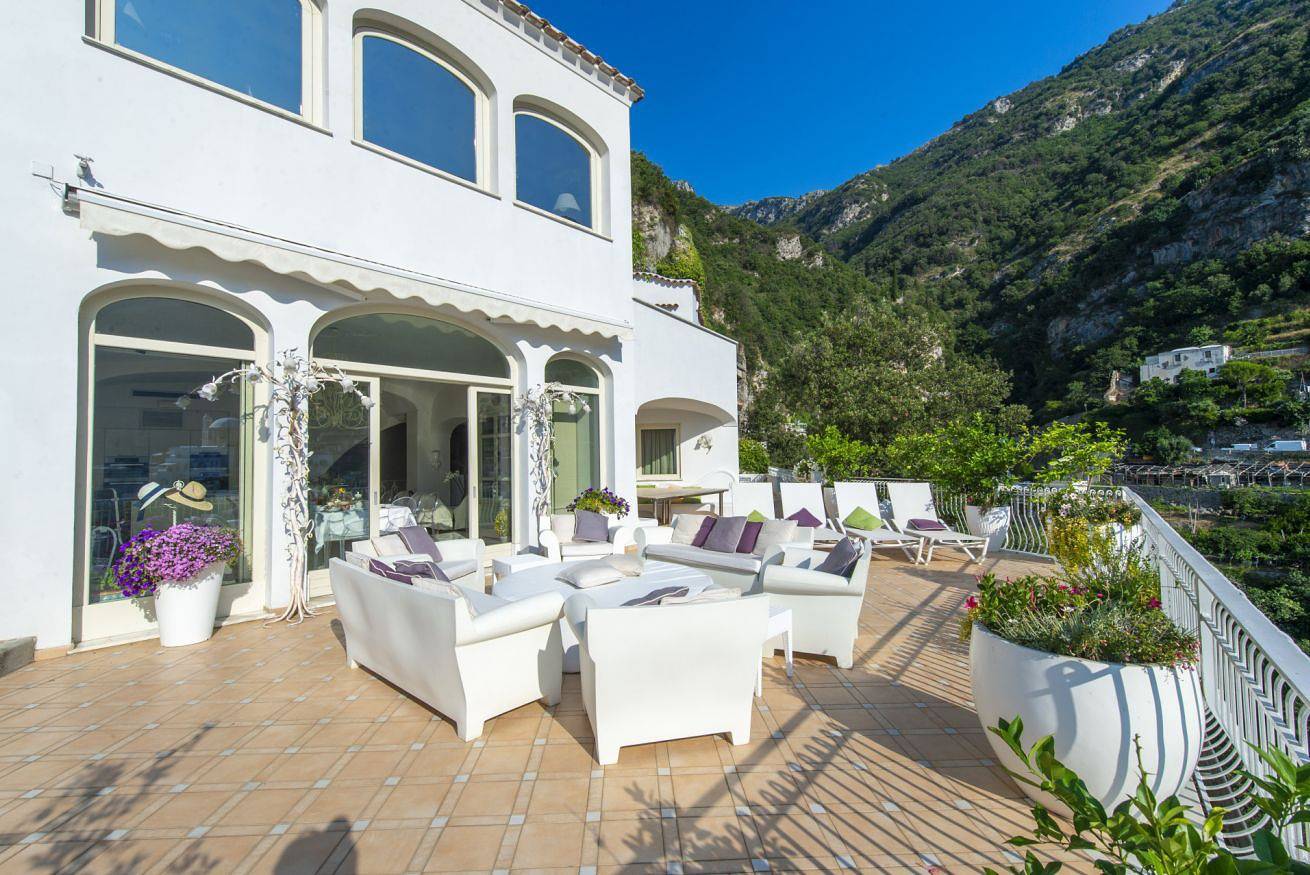 Villa for 12 People in Positano, Amalfi Coast