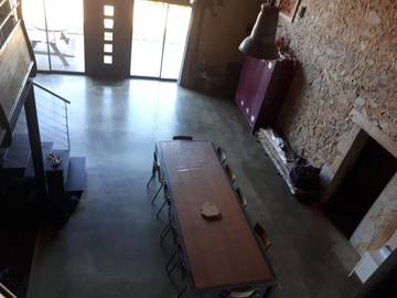 Location de vacances pour 8 personnes, avec terrasse à Bressuire