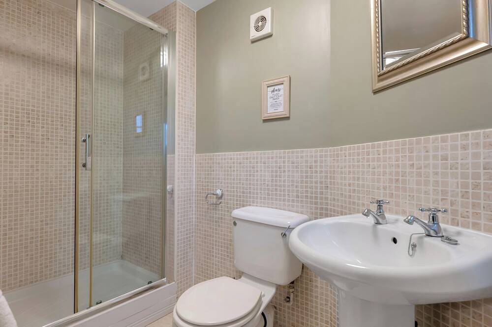 Pools Cottage Studio 13 - The Artist studio in Warwickshire