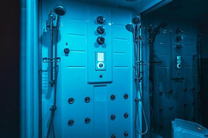 Gîte pour 2 personnes, avec terrasse ainsi que jacuzzi et sauna dans Saint-Pol-sur-Mer - 2