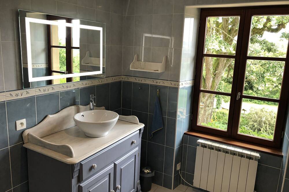 Gite Rose muy Encantador in Charmes-sur-l'Herbasse, Región de Valence