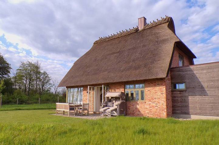 Ferienhaus für 5 Personen, mit Sauna und Terrasse sowie Garten, mit Haustier in Nieby