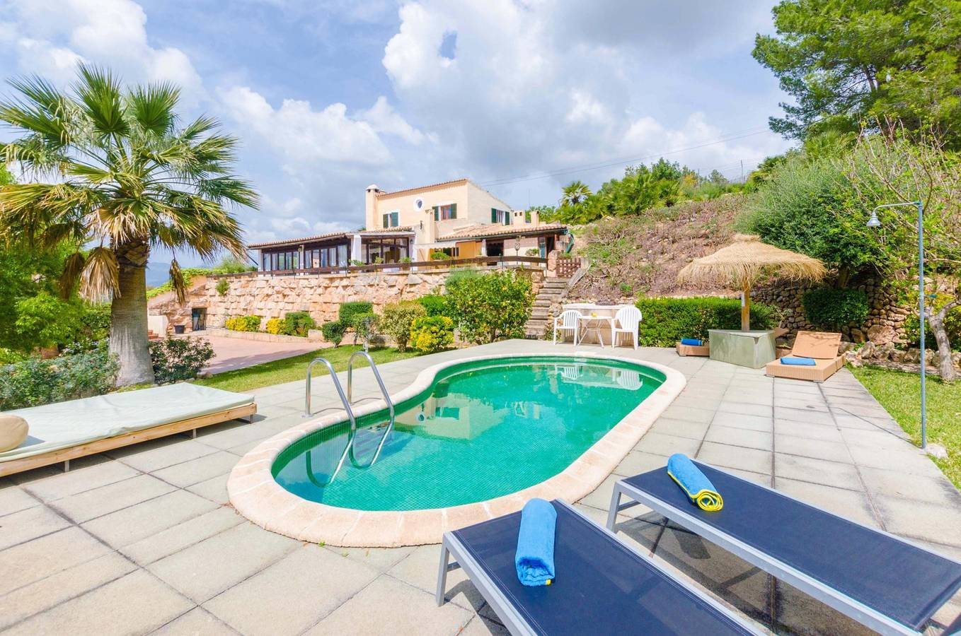 Casa vacanza a Inca a partire da 238€ a notte