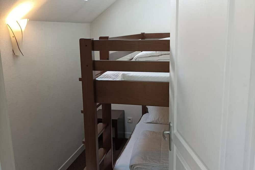 Appartement entier, 4ème étage, piscine, hammam, parking, télévision, 55m², Pra Loup in Jausiers, Parc national du Mercantour