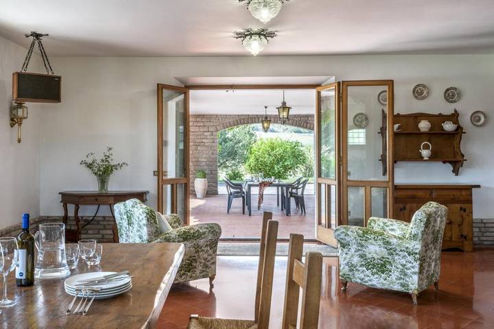 Location de vacances pour 10 personnes, avec jardin ainsi que piscine et balcon à Sant'Angelo in Vado - 2