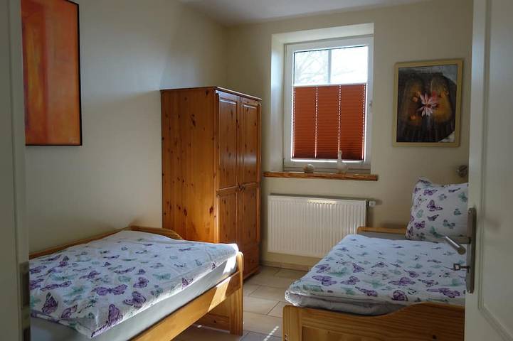 Cottage für 4 Personen, mit Terrasse und Garten in Krummhörn - 2