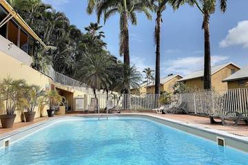 Gîte pour 4 personnes, avec piscine dans Marina du Marin