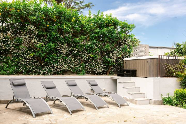 Villa für 9 Personen, mit Garten und Whirlpool in Capri - 4