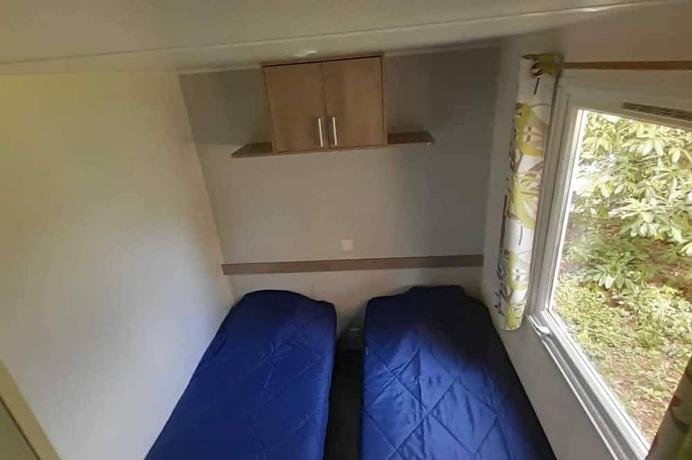 Mobil Home/bungalow/tiny House L'échappée Parisienne in Saint-Chéron, Essonne