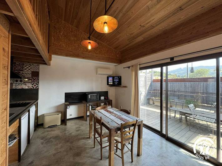Gîte pour 4 personnes, avec terrasse
