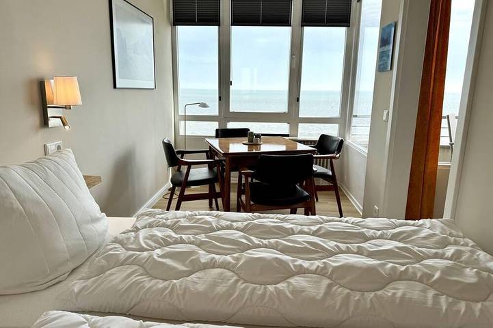 Ganze Wohnung, Al Mare - Modernes App. mit Balkon, Meerblick, Pkw-Stellplatz, Wlan. Haustiere in List (Sylt), Sylt