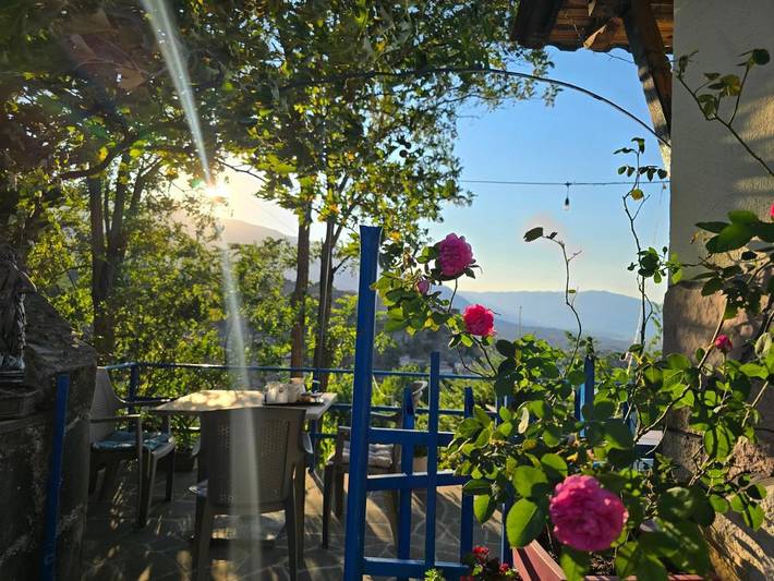 Maison d’hôte pour 4 personnes, avec vue et jardin, adapté aux familles dans Gjirokastër - 3