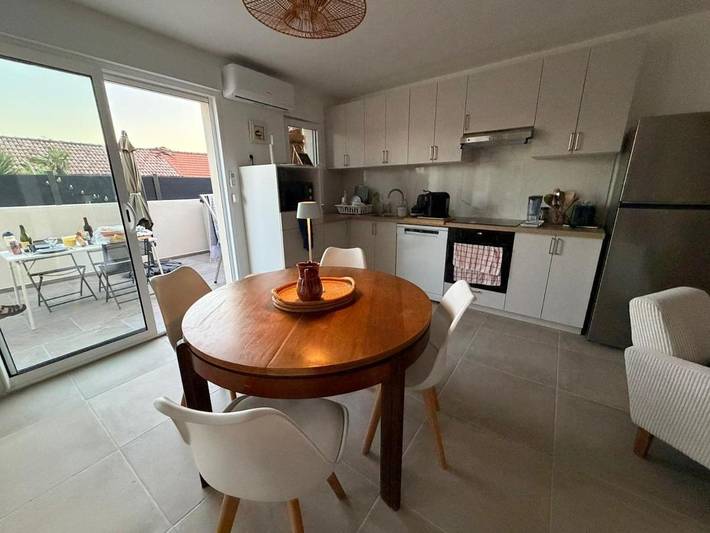 Location de vacances pour 6 personnes, avec Terrasse à Semussac - 2