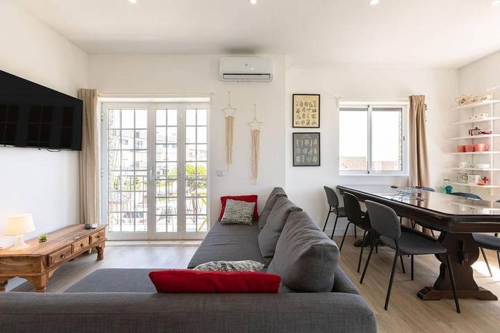 Gîte pour 6 personnes, avec balcon et vue dans Angeiras - 2