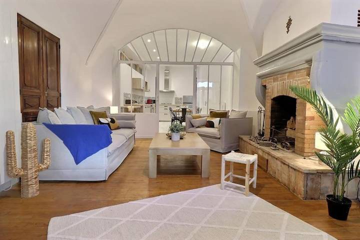 Gîte pour 7 personnes, avec jardin et terrasse dans Valence Romans Tourisme Accueil De Chabeuil